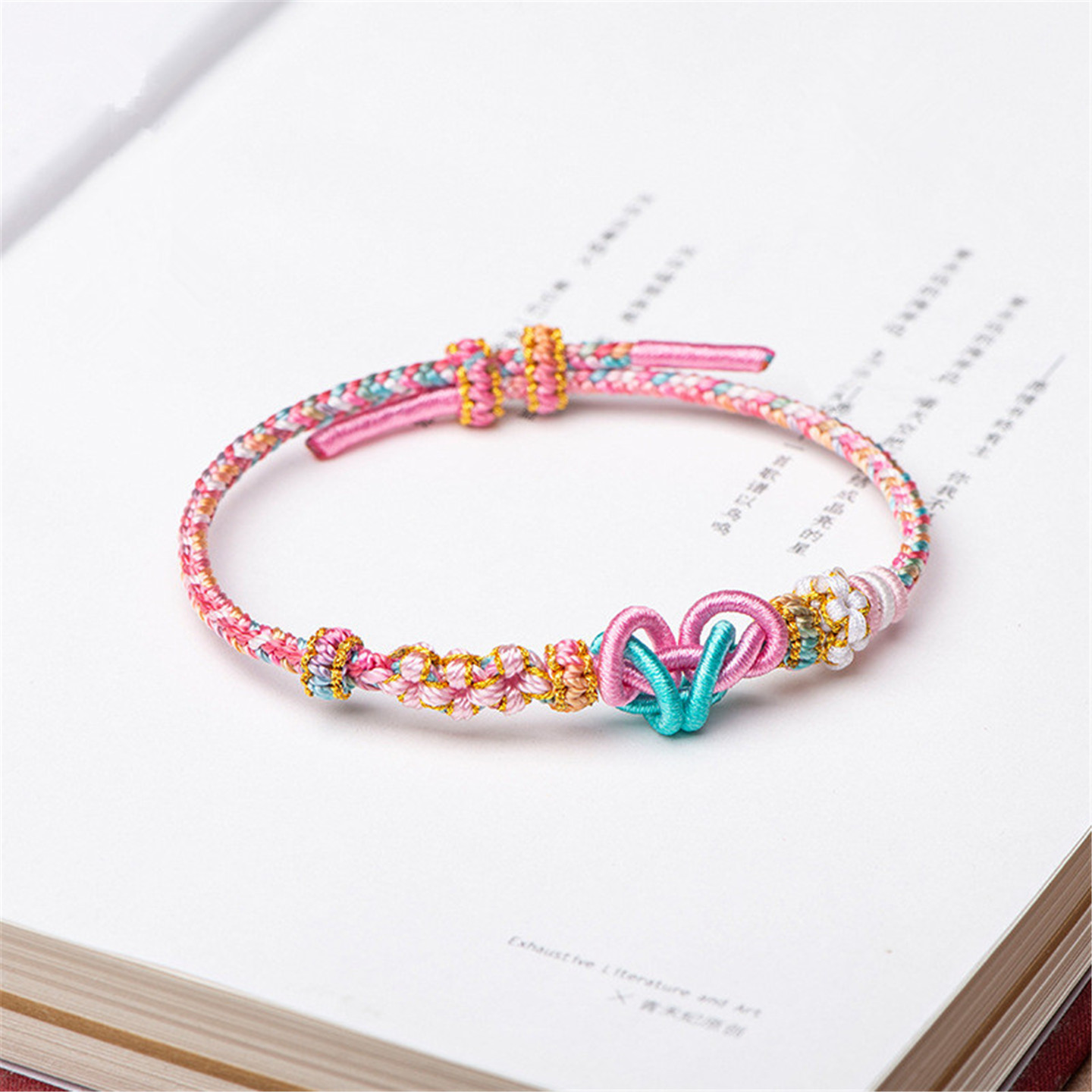 Material to Make Bracelets Pin - مراجعة Paracord Bracelet وسعره