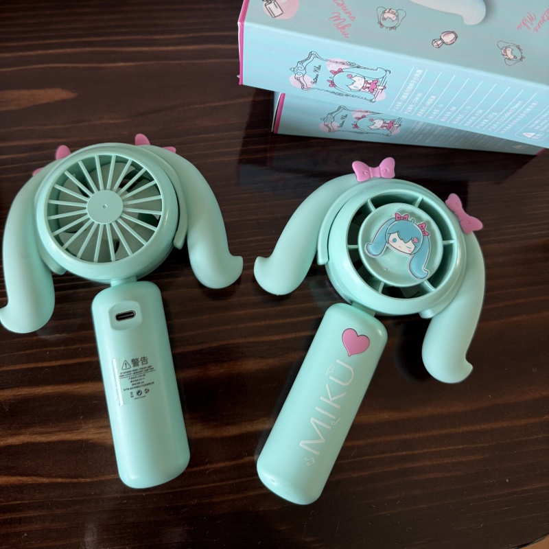 Hatsune Miku Mini Handheld Fan - مراجعة Outdoor Camping Toys وسعره