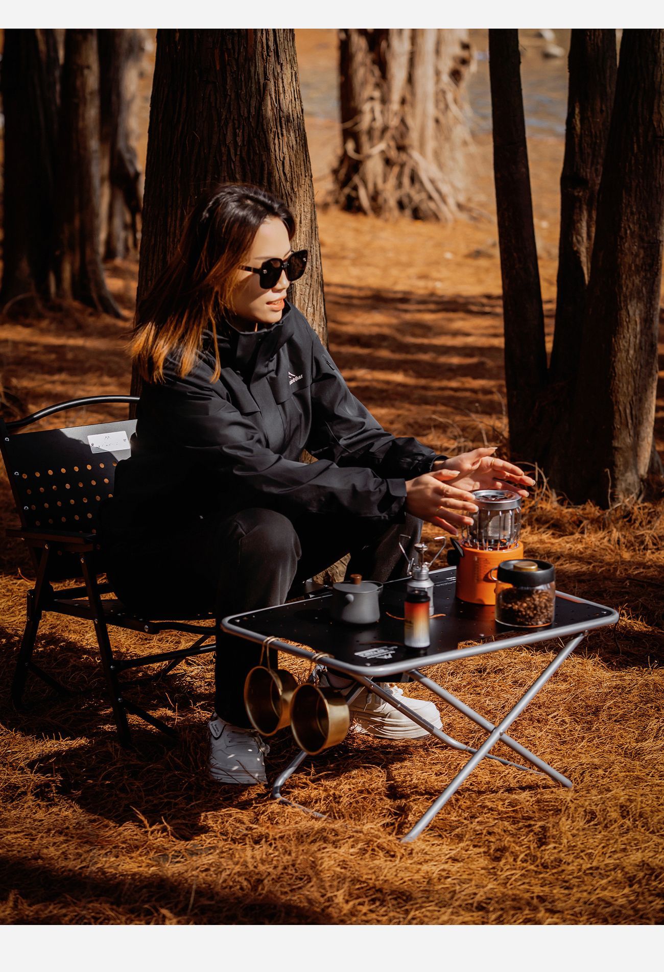 MOUNTAINHIKER Carbon Steel Out - مراجعة Outdoor Camping Table Foldable وسعره